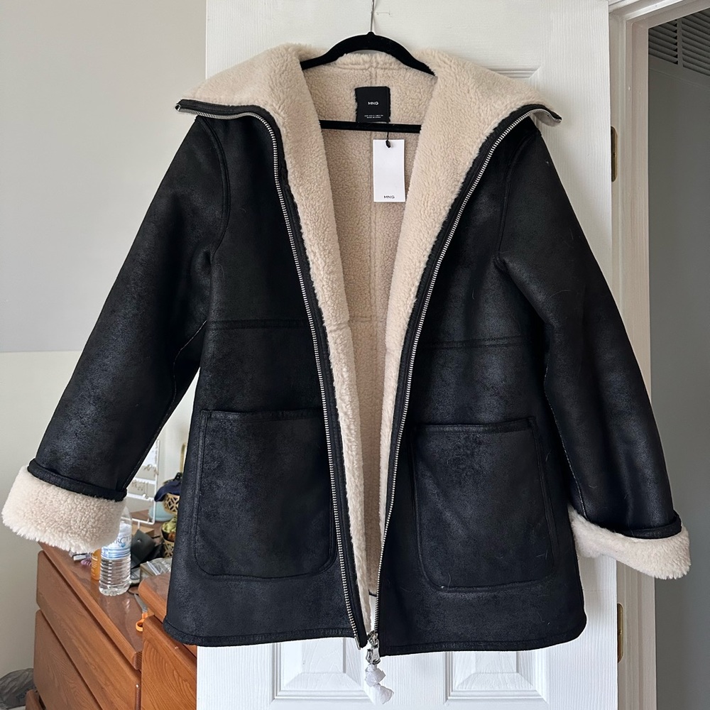 NWT Mango faux shearling lined coat